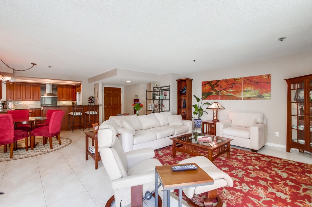 Virtual tour photo 14 of 44 for 4016 Gresham St