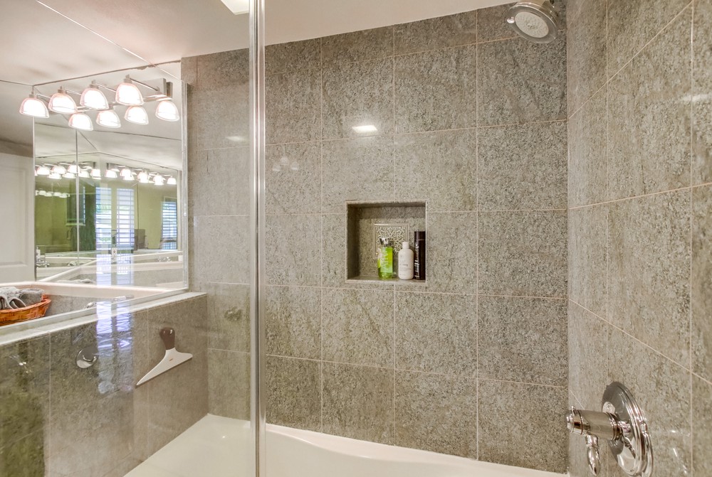 Virtual tour photo 25 of 44 for 4016 Gresham St