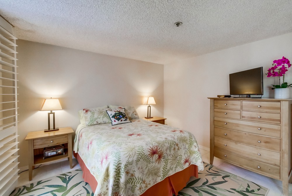 Virtual tour photo 28 of 44 for 4016 Gresham St