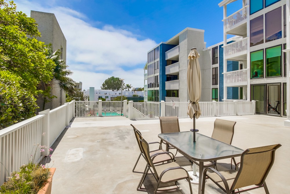 Virtual tour photo 42 of 44 for 4016 Gresham St