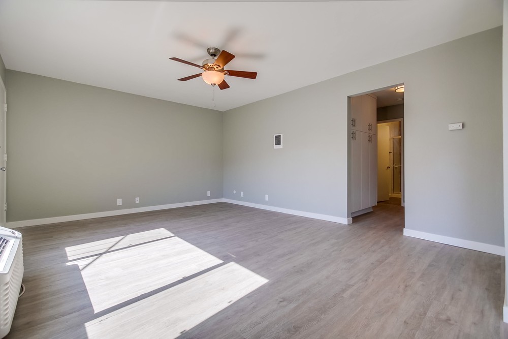 Virtual tour photo 15 of 37 for 4018 Alabama St