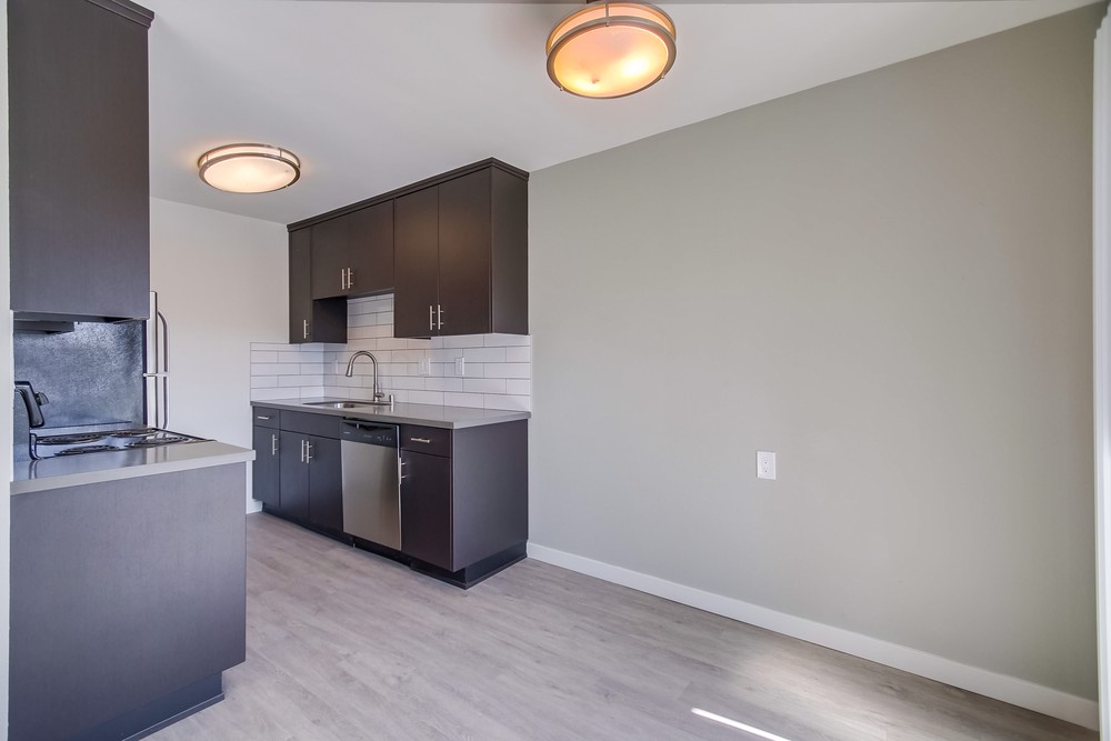Virtual tour photo 16 of 37 for 4018 Alabama St