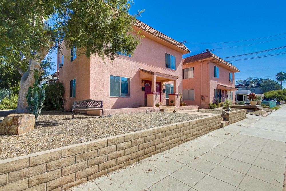 Virtual tour photo 7 of 41 for 402 Arbor Dr
