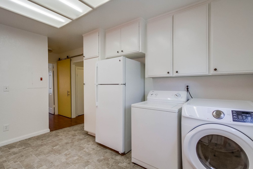 Virtual tour photo 19 of 41 for 402 Arbor Dr