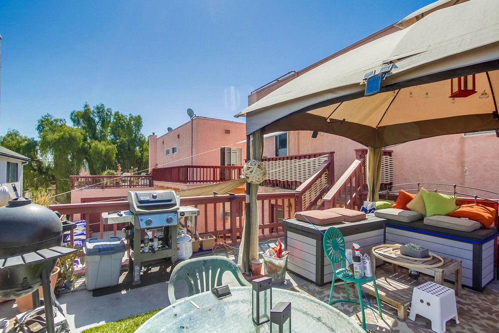 Virtual tour photo 34 of 41 for 402 Arbor Dr