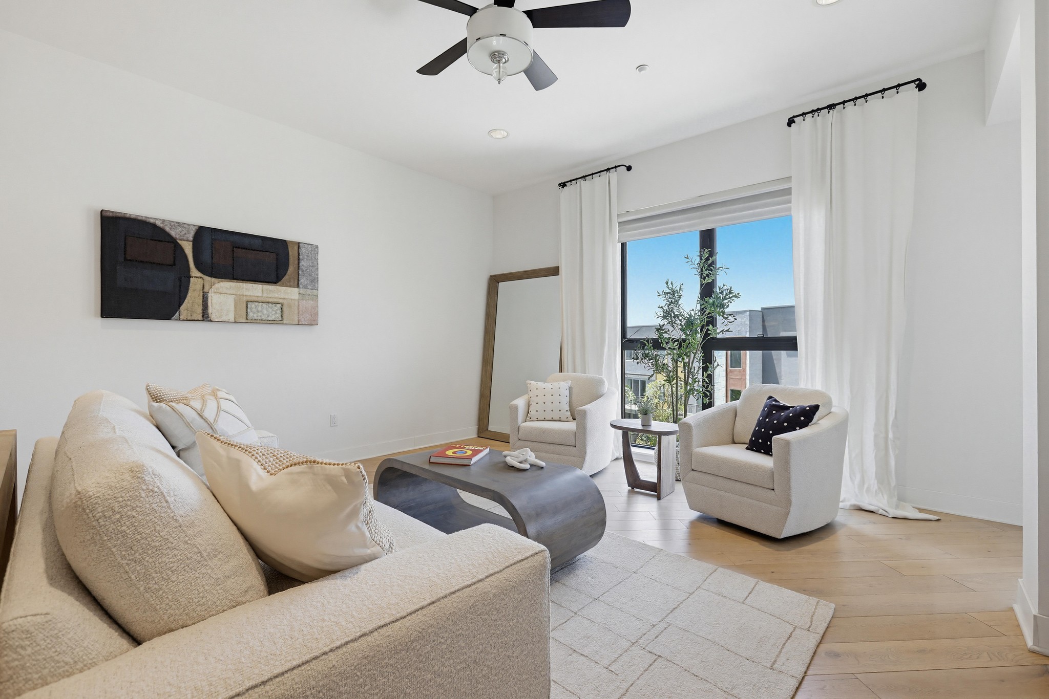 Virtual tour photo 25 of 68 for 402 Rockefeller UNIT 406