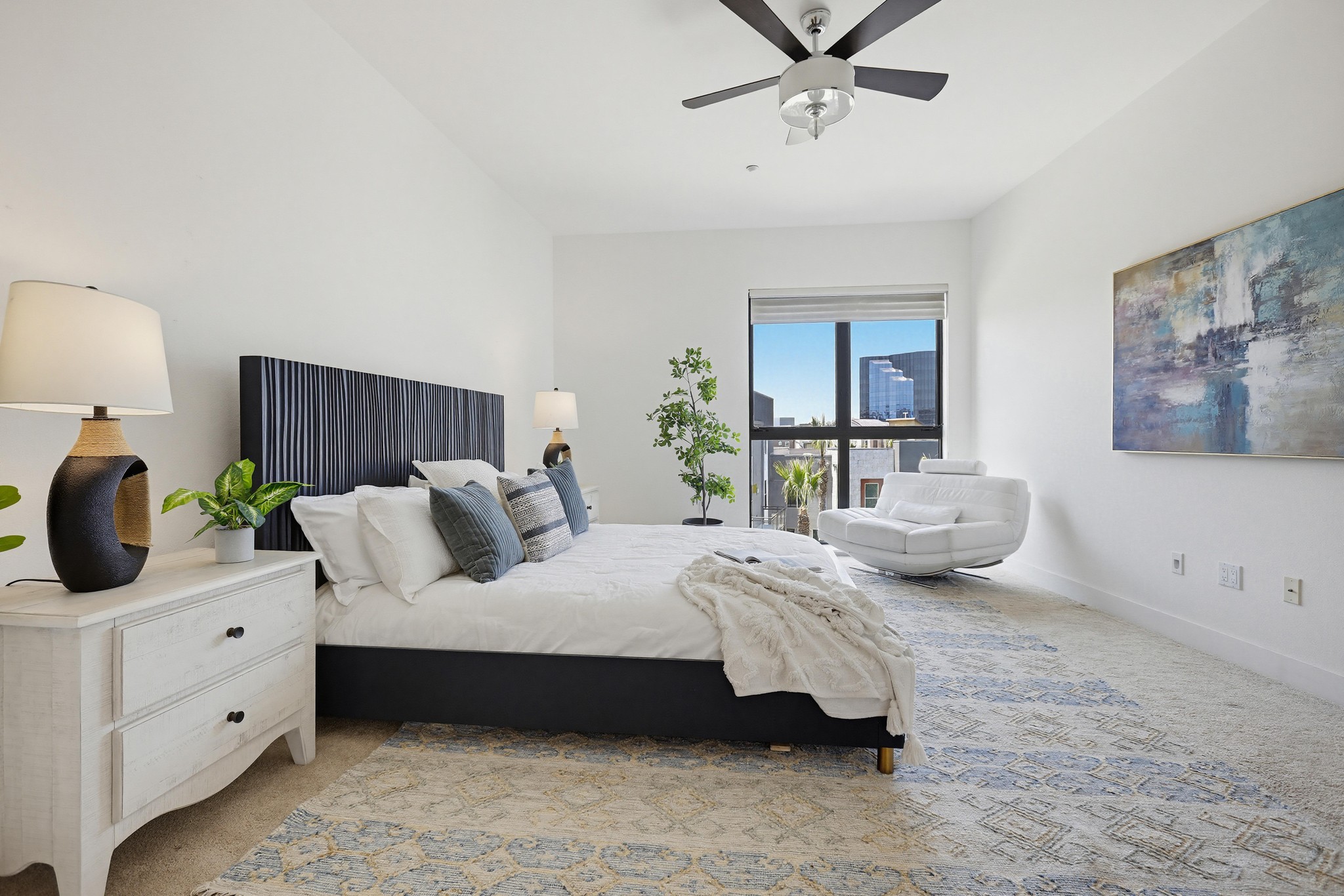 Virtual tour photo 41 of 68 for 402 Rockefeller UNIT 406