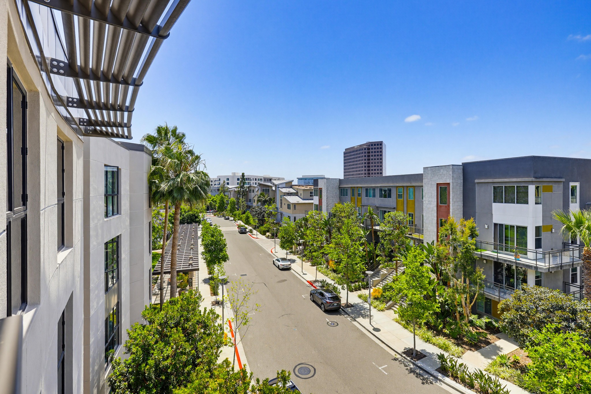 Virtual tour photo 60 of 68 for 402 Rockefeller UNIT 406