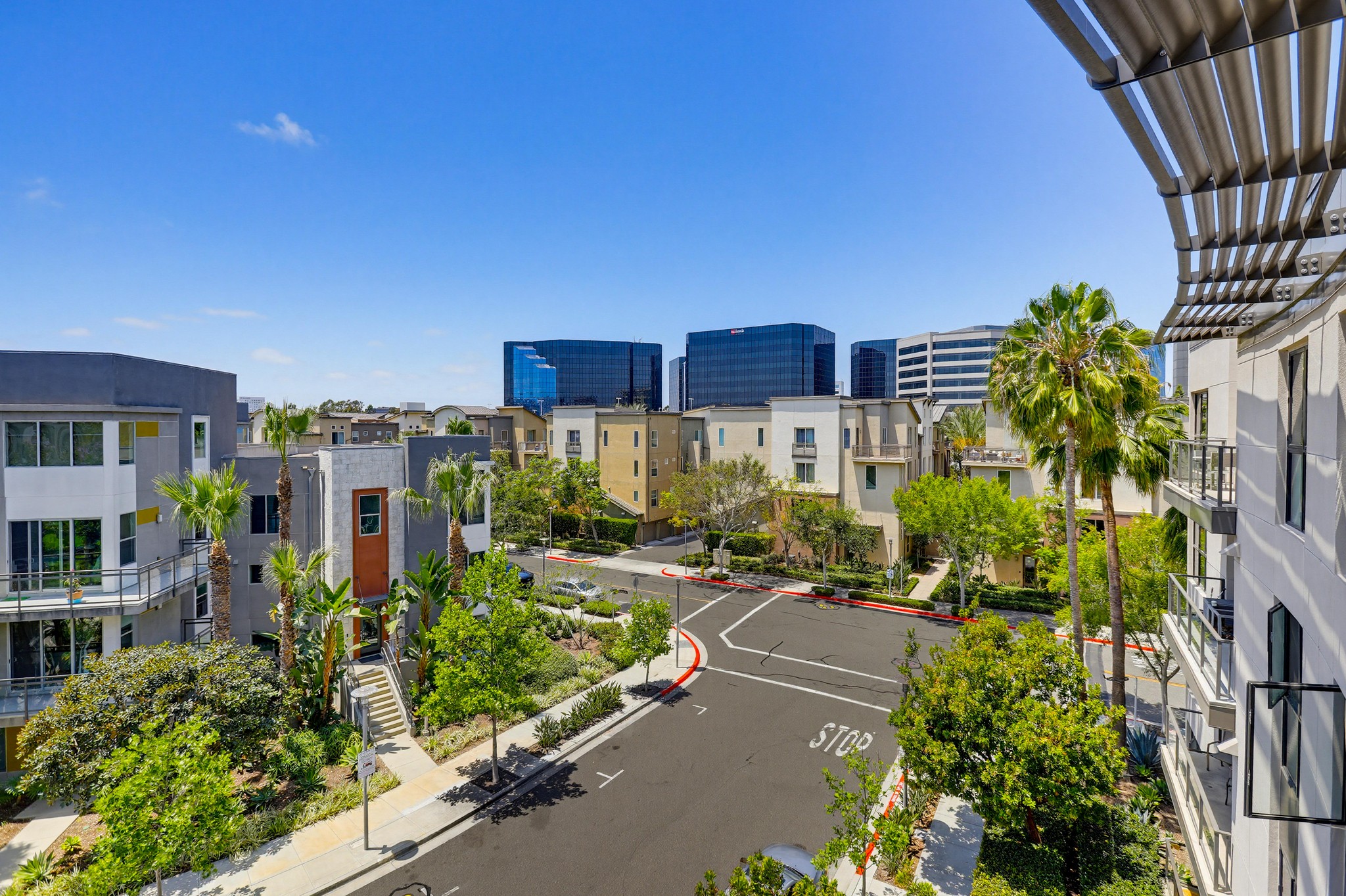 Virtual tour photo 65 of 68 for 402 Rockefeller UNIT 406