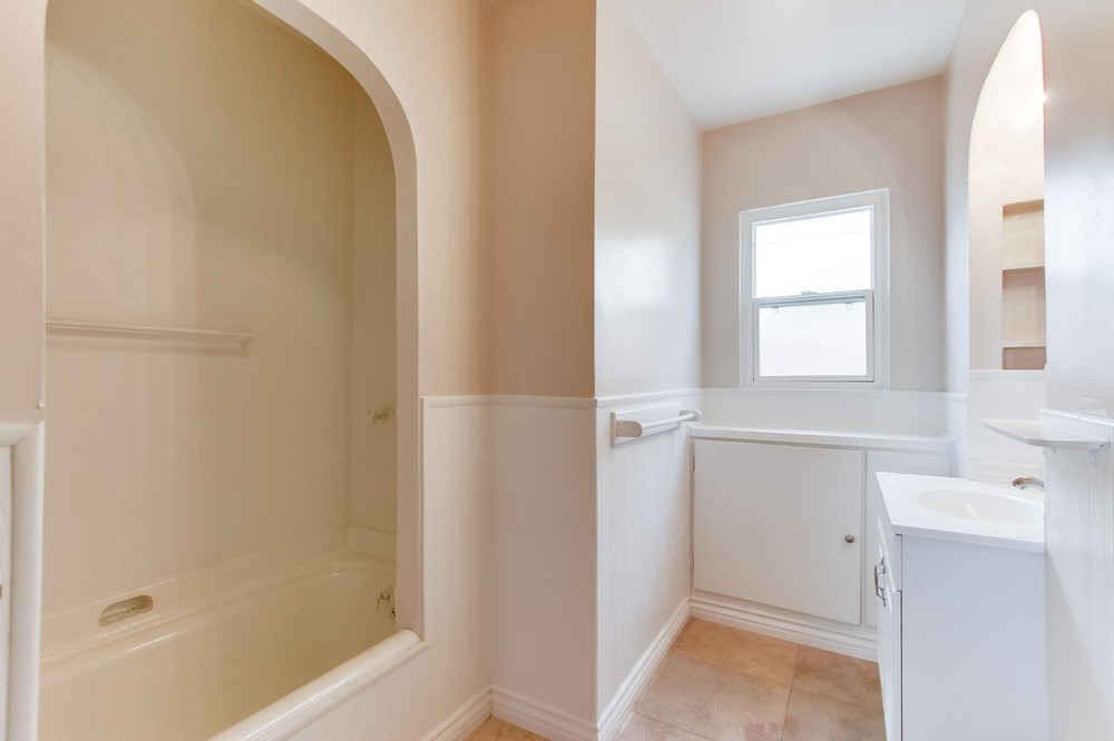Virtual tour photo 19 of 35 for 4021 33rd Street