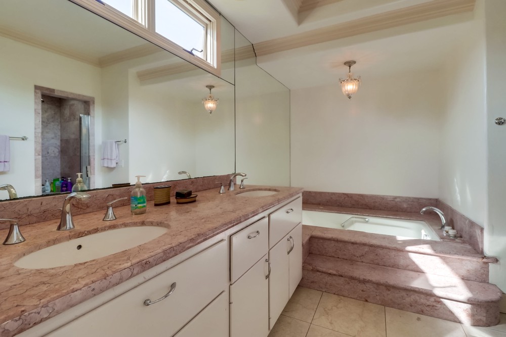 Virtual tour photo 42 of 73 for 4021 Bandini St