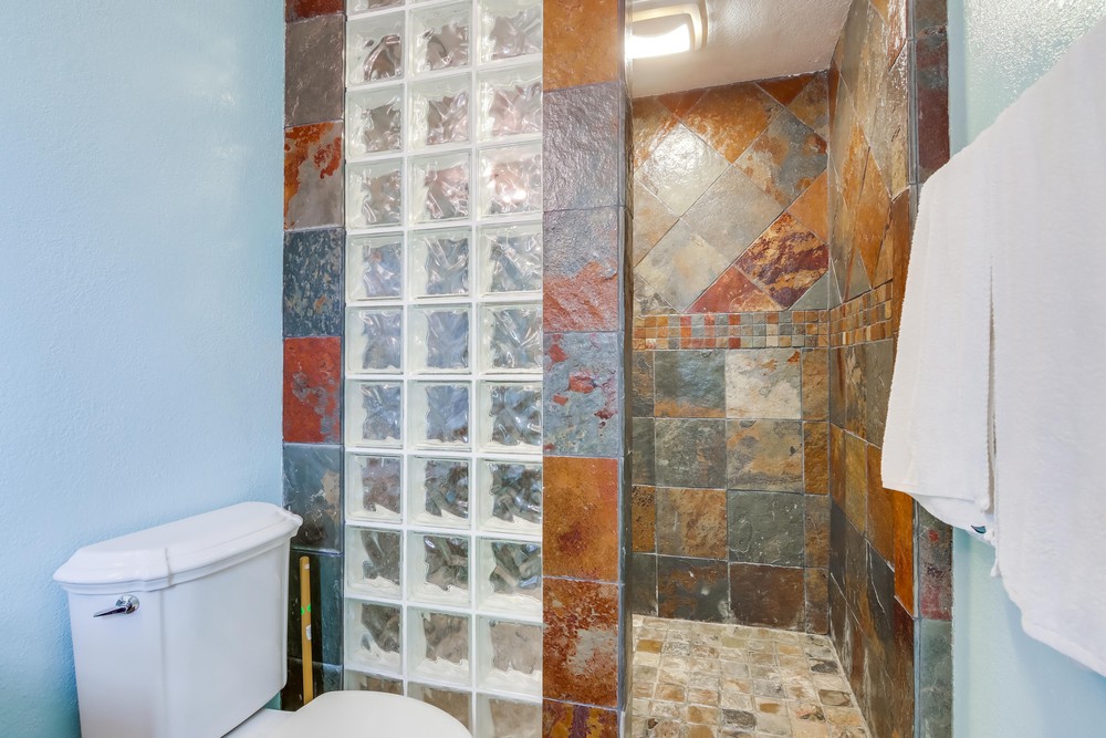 Virtual tour photo 39 of 51 for 4023 Everts St
