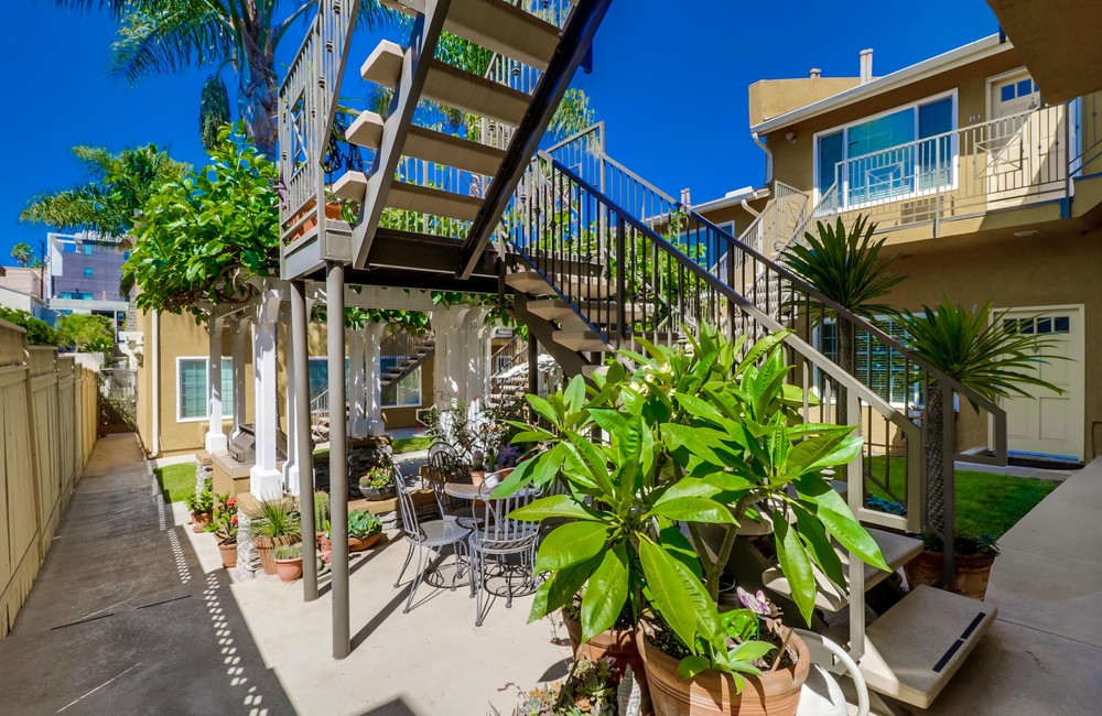 Virtual tour photo 7 of 38 for 4025 Florida St UNIT 5