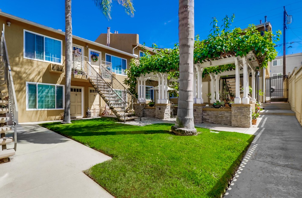 Virtual tour photo 8 of 38 for 4025 Florida St UNIT 5