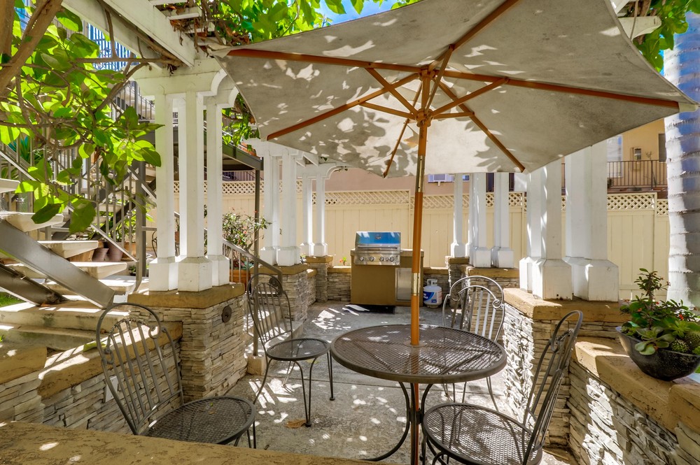 Virtual tour photo 10 of 38 for 4025 Florida St UNIT 5