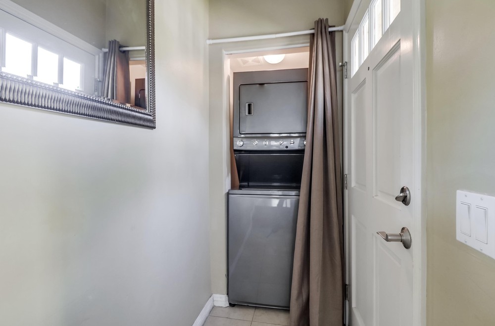 Virtual tour photo 33 of 38 for 4025 Florida St UNIT 5