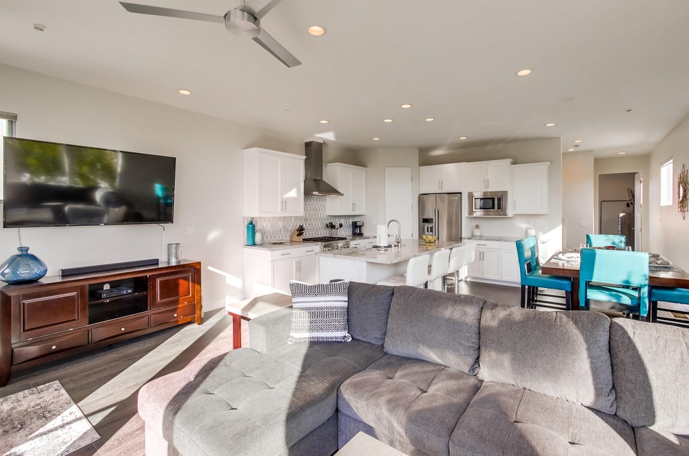 Virtual tour photo 12 of 58 for 4025 Morrell St