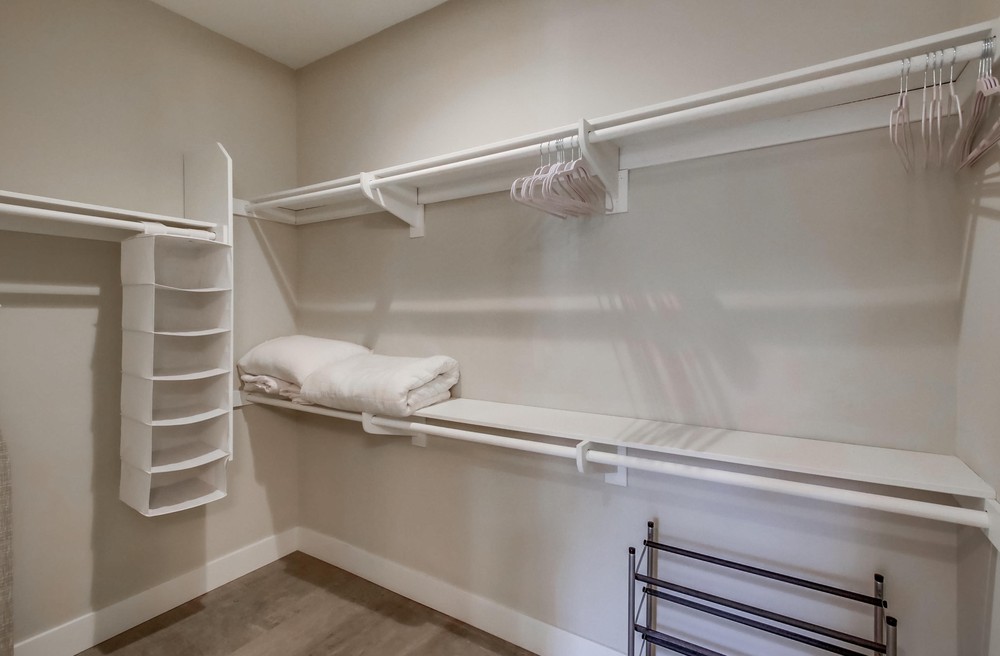 Virtual tour photo 38 of 58 for 4025 Morrell St