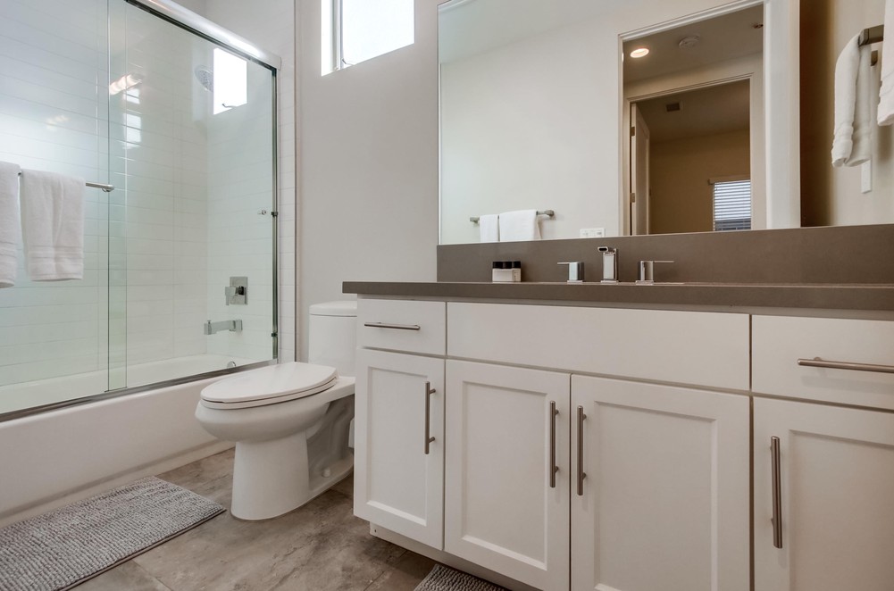 Virtual tour photo 42 of 58 for 4025 Morrell St