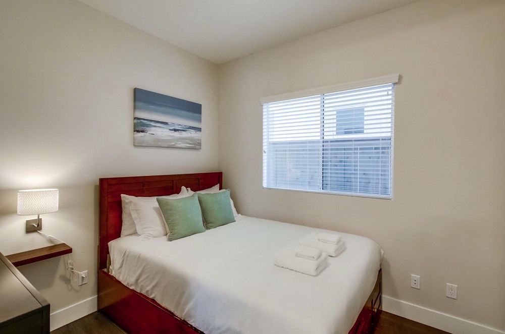 Virtual tour photo 43 of 58 for 4025 Morrell St