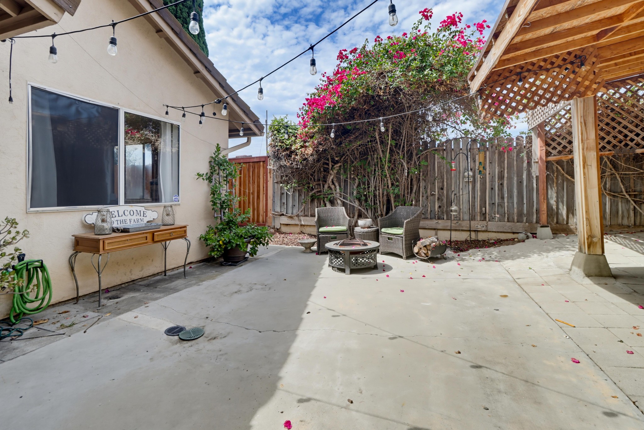 Virtual tour photo 4 of 51 for 4027 C St