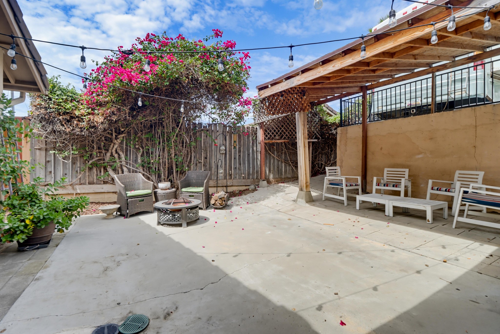 Virtual tour photo 5 of 51 for 4027 C St