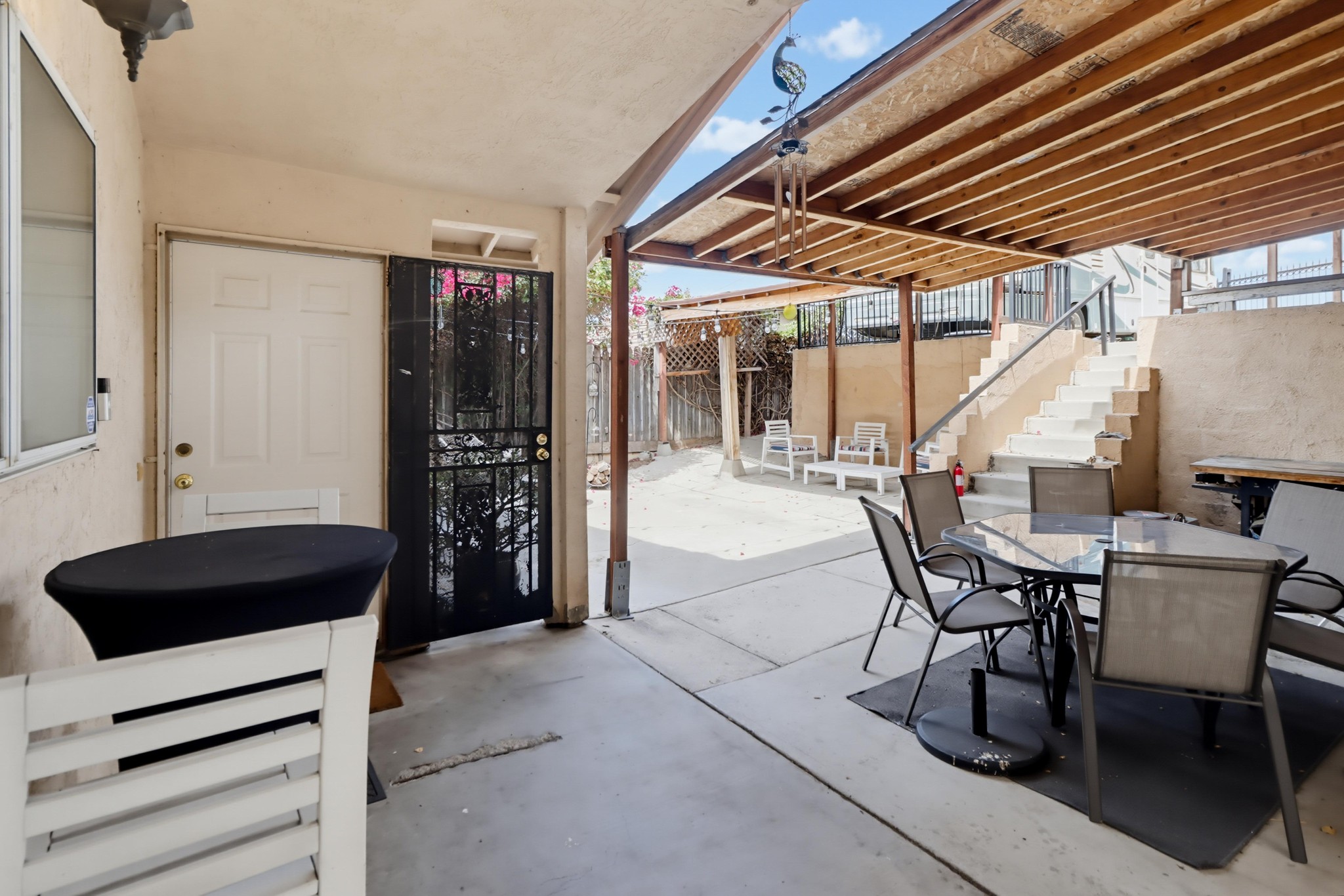 Virtual tour photo 6 of 51 for 4027 C St