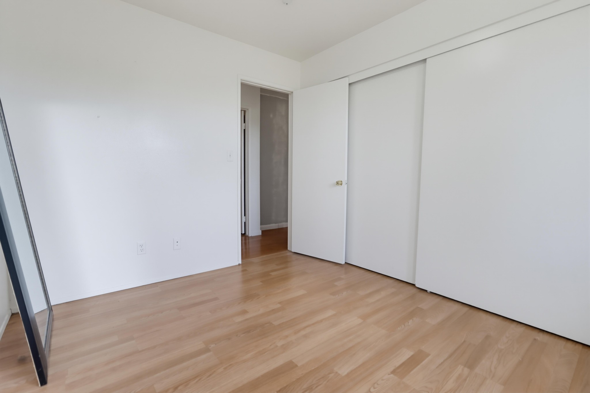 Virtual tour photo 31 of 51 for 4027 C St