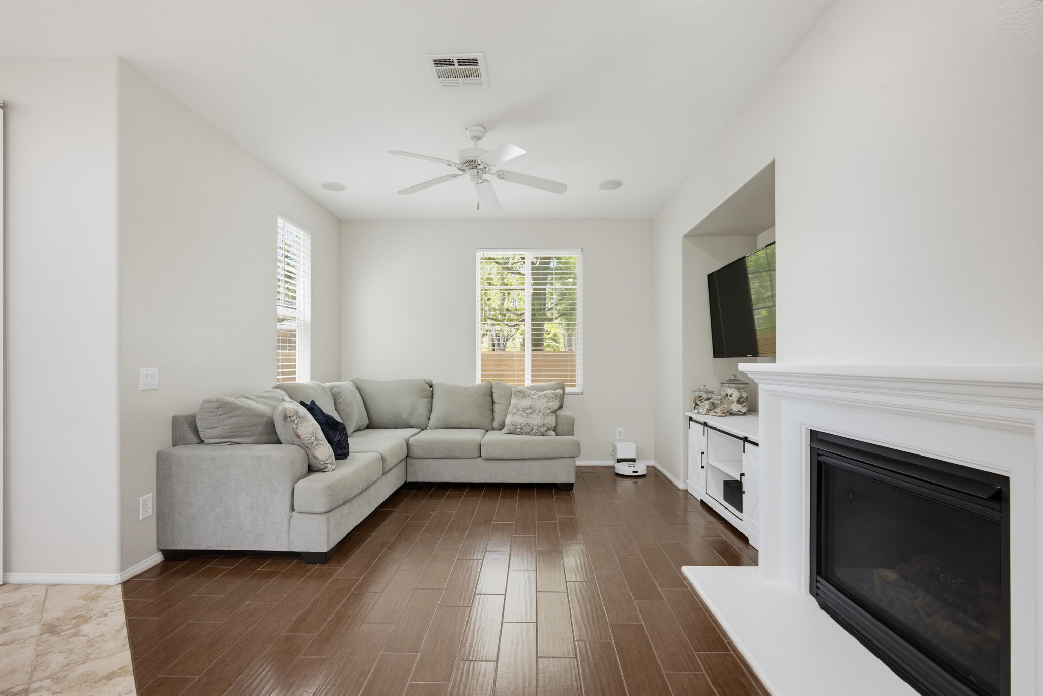 Virtual tour photo 21 of 67 for 40278 Ayer Ln