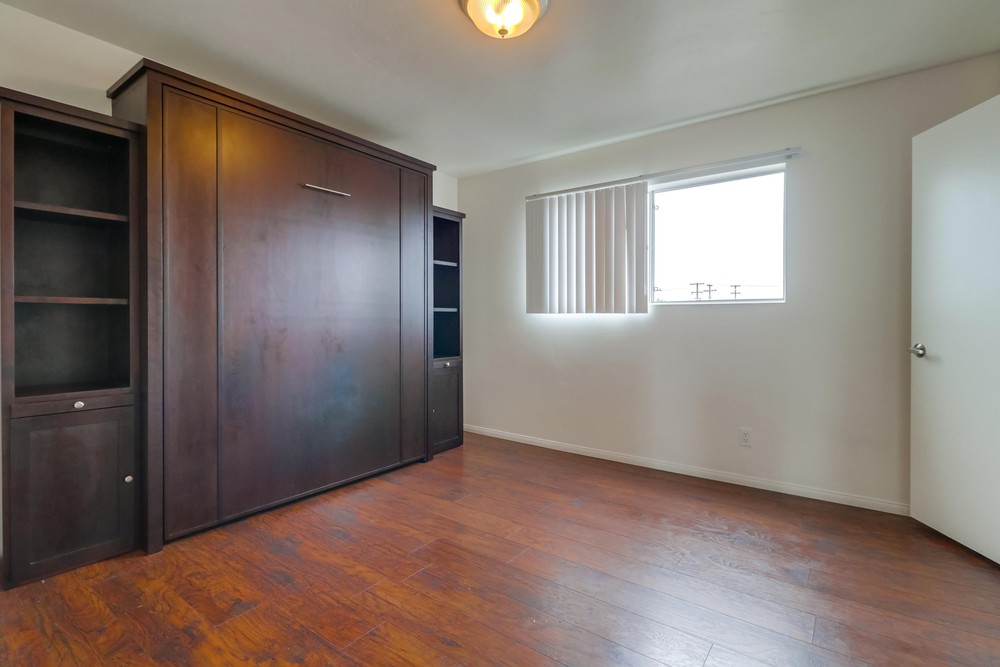 Virtual tour photo 18 of 22 for 4028 48th St #5