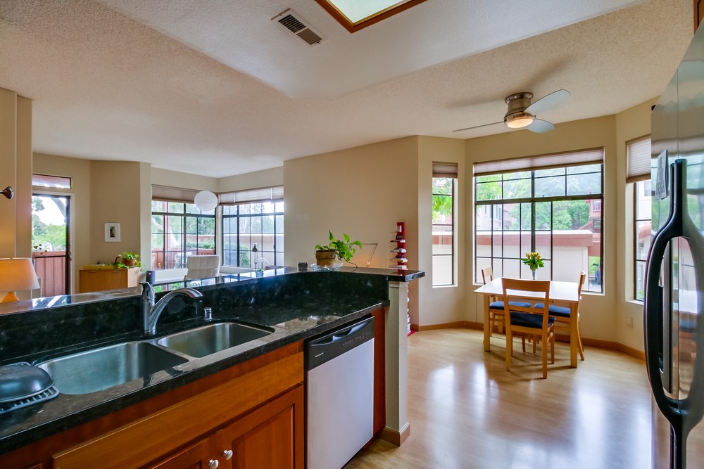 Virtual tour photo 17 of 33 for 4029 Carmel View Rd #135