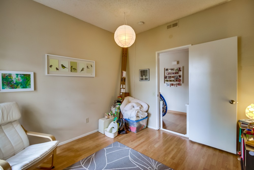 Virtual tour photo 26 of 33 for 4029 Carmel View Rd #135