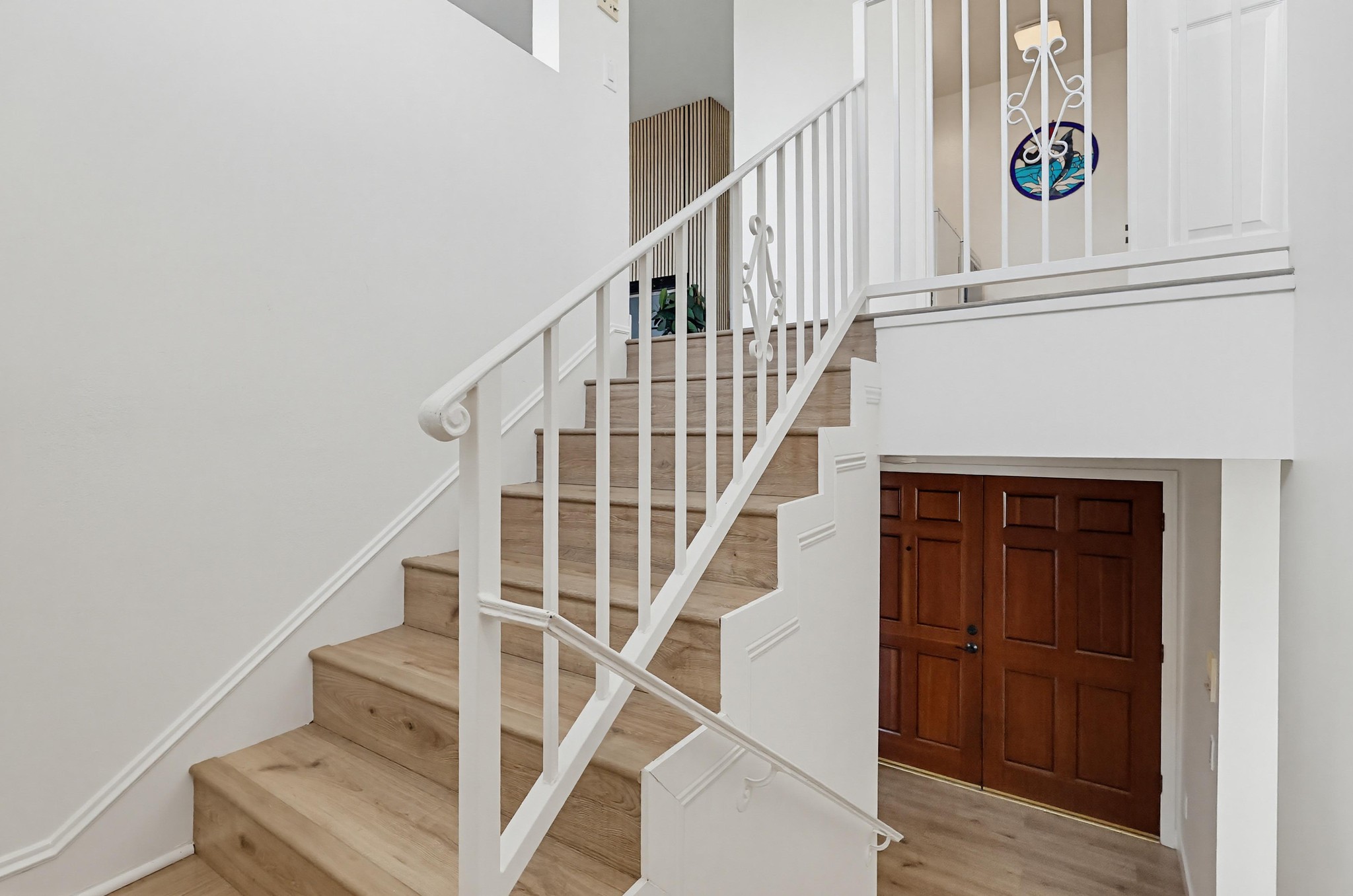 Virtual tour photo 9 of 48 for 4029 S Pacific Ave Apt 1