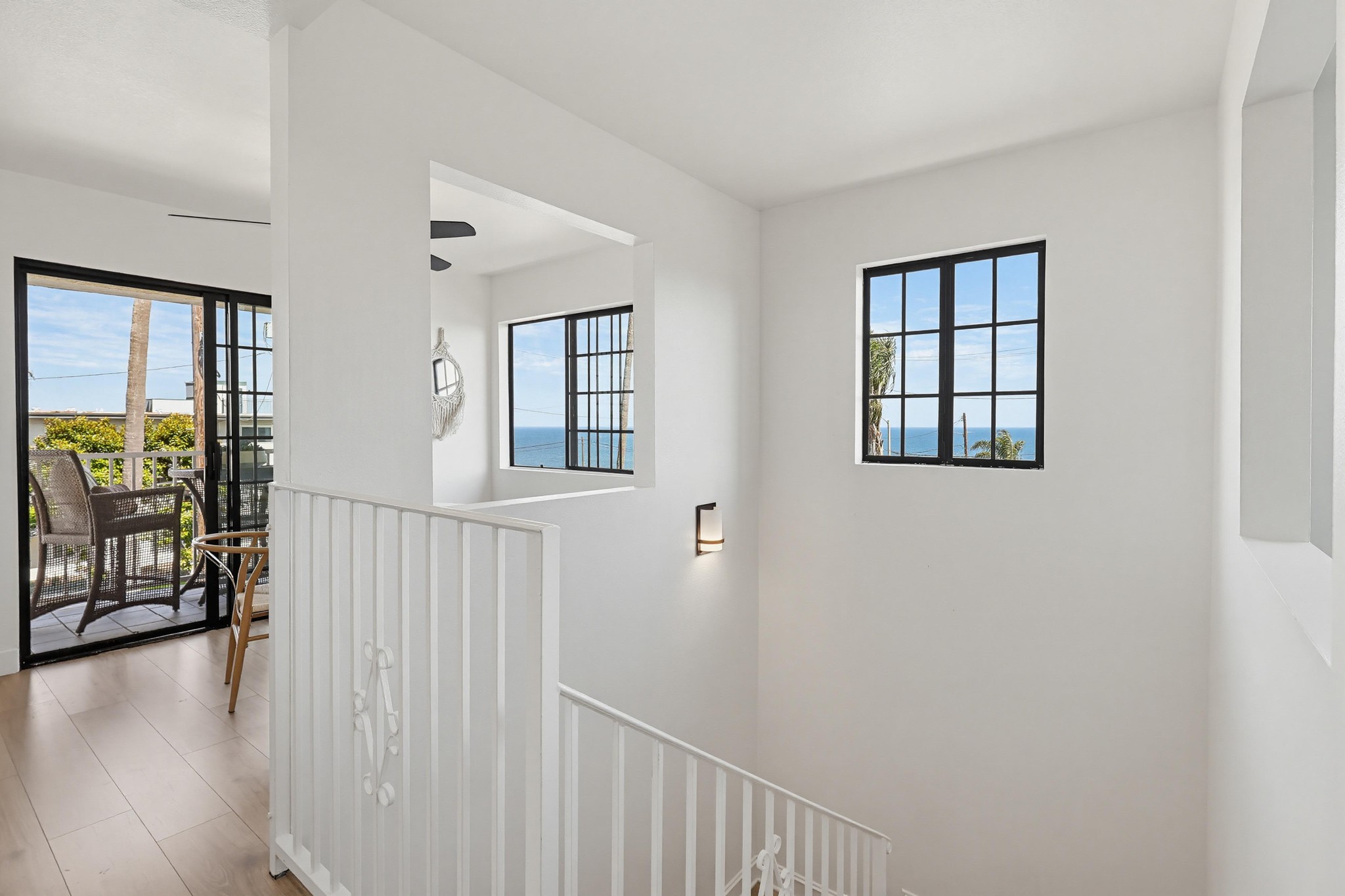 Virtual tour photo 16 of 48 for 4029 S Pacific Ave Apt 1