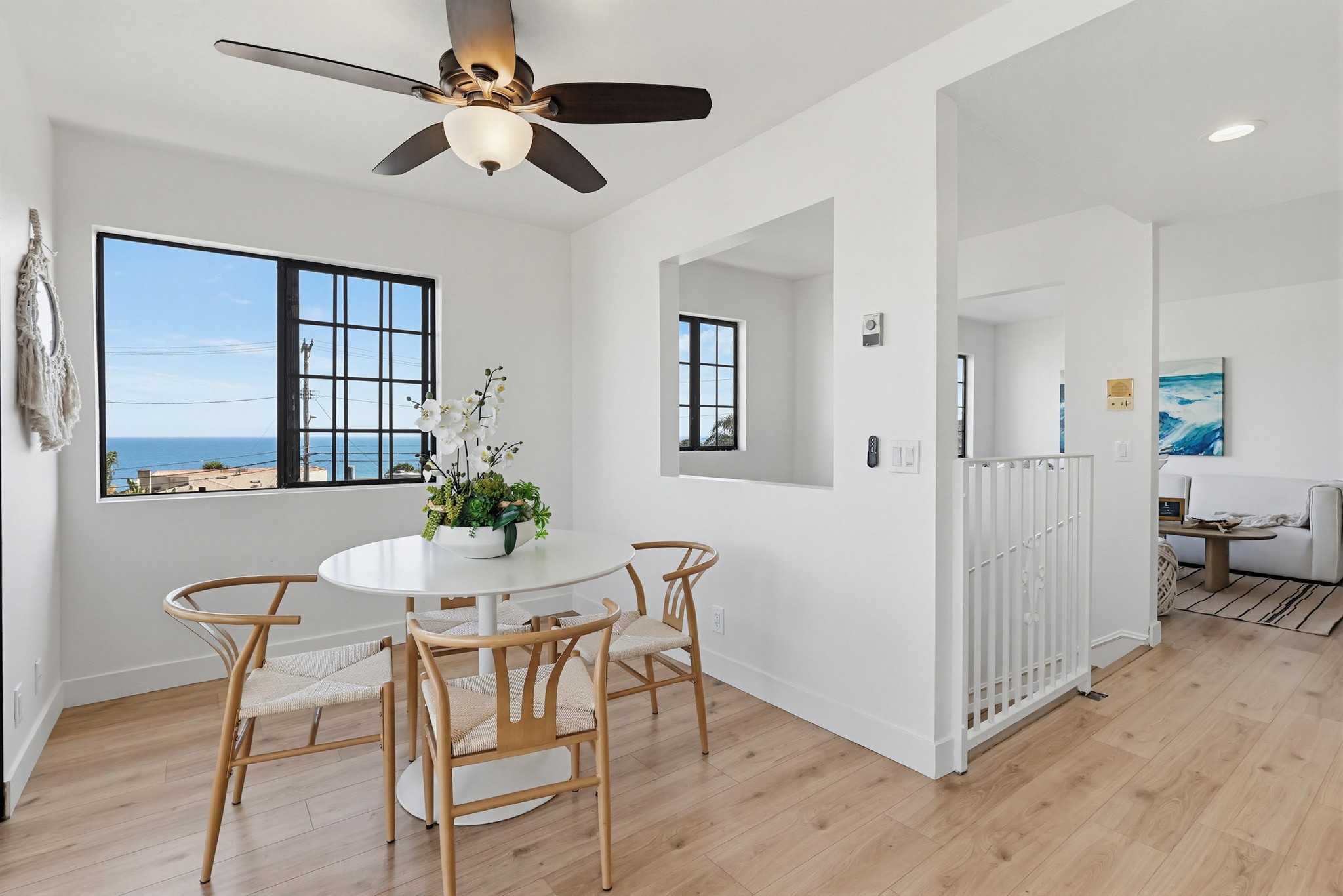 Virtual tour photo 18 of 48 for 4029 S Pacific Ave Apt 1