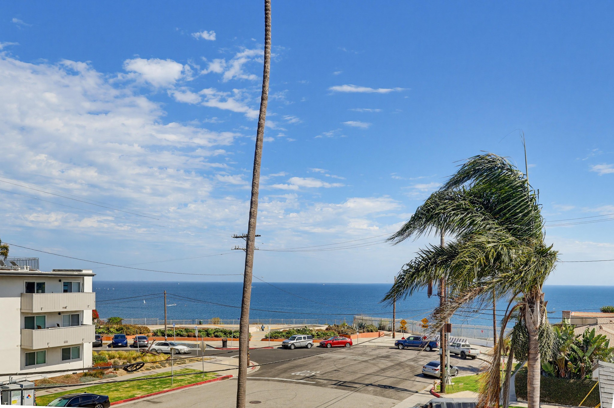 Virtual tour photo 29 of 48 for 4029 S Pacific Ave Apt 1