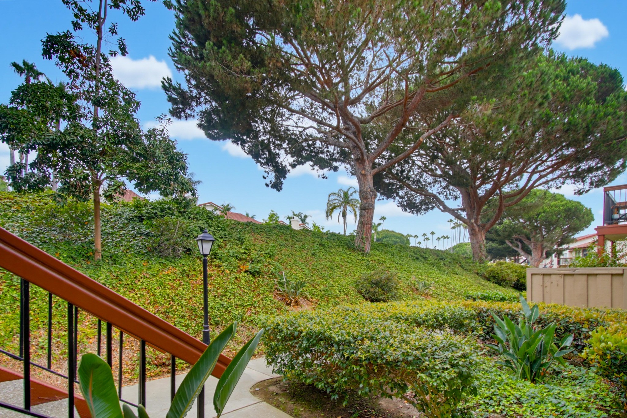 Virtual tour photo 4 of 35 for 4030 Porte La Paz Unit 90