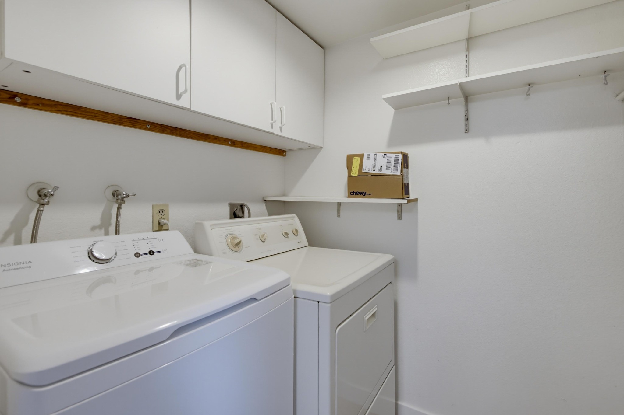 Virtual tour photo 16 of 35 for 4030 Porte La Paz Unit 90