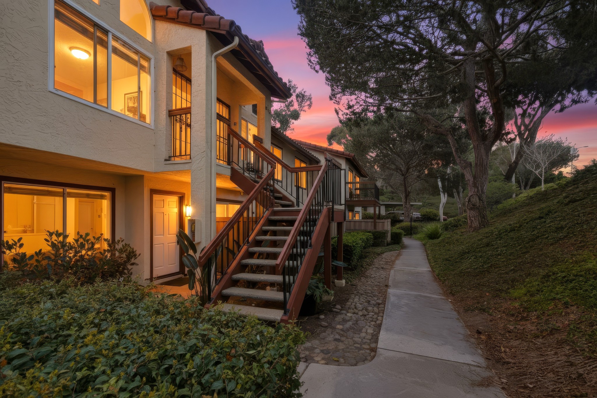 Virtual tour photo 35 of 35 for 4030 Porte La Paz Unit 90