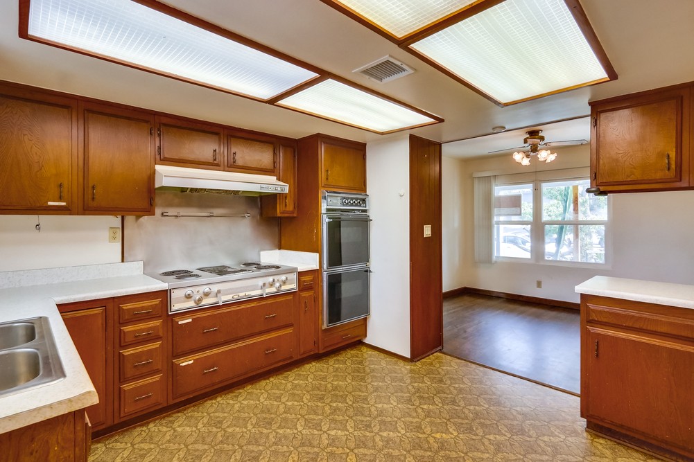 Virtual tour photo 26 of 59 for 4032 Riviera Dr