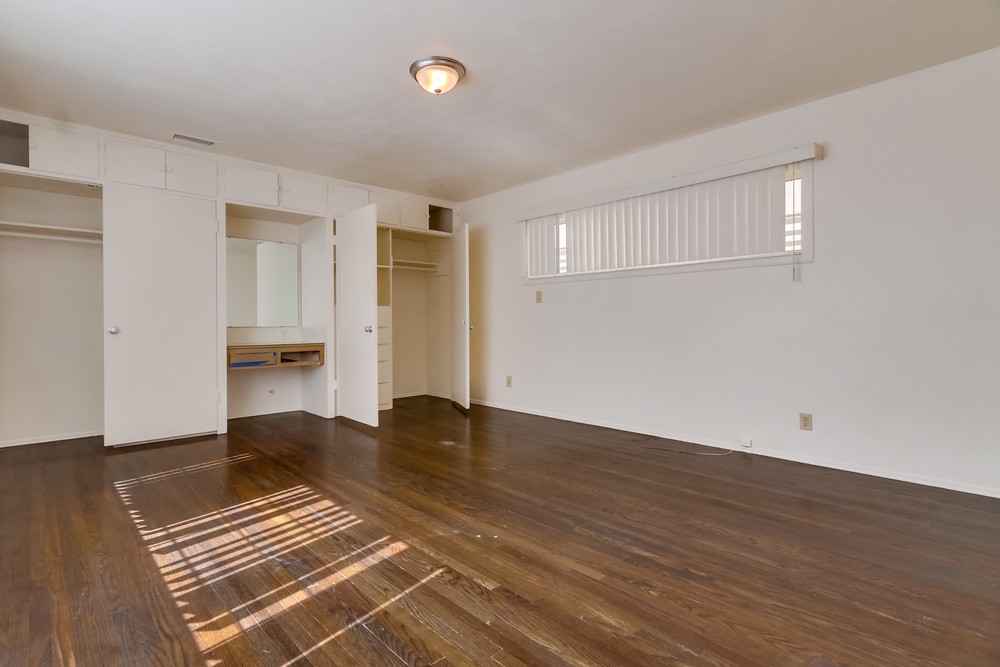 Virtual tour photo 28 of 59 for 4032 Riviera Dr