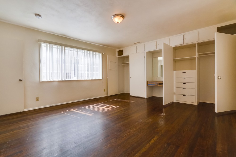 Virtual tour photo 29 of 59 for 4032 Riviera Dr