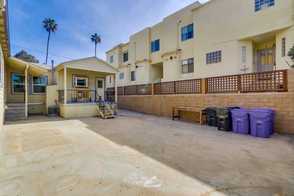 Virtual tour photo 50 of 59 for 4032 Riviera Dr