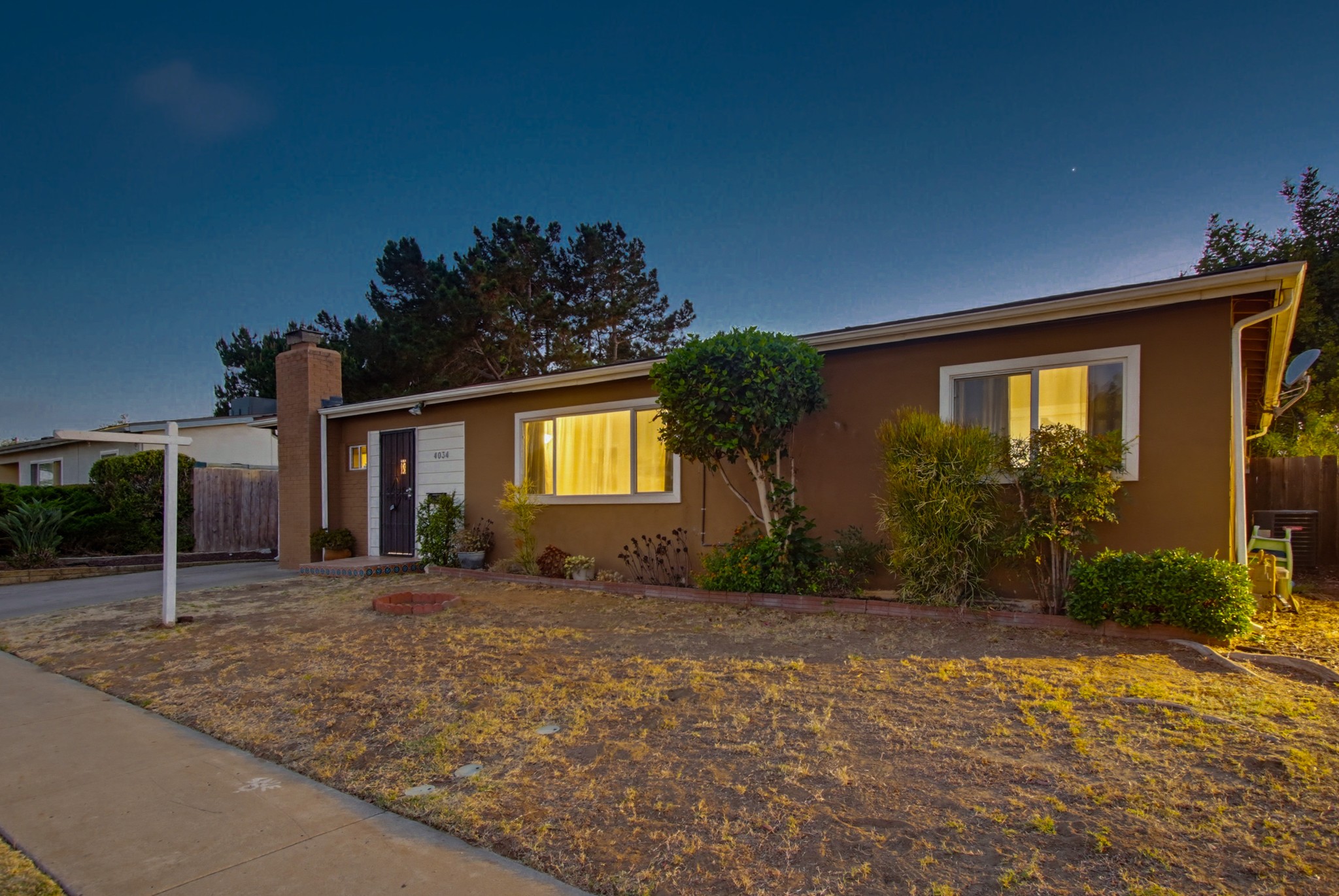 Virtual tour photo 4 of 84 for 4034 Epanow Ave