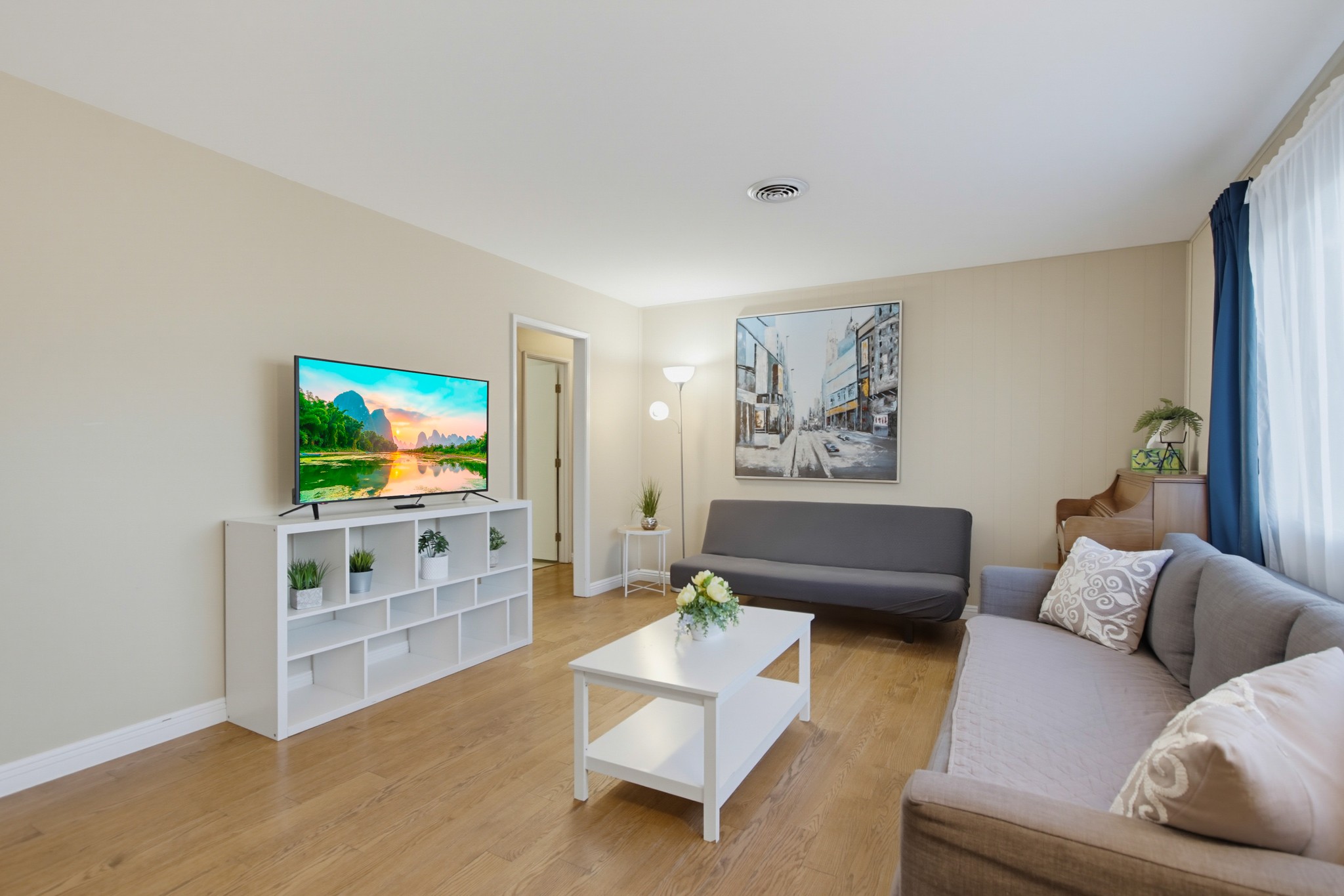 Virtual tour photo 21 of 84 for 4034 Epanow Ave