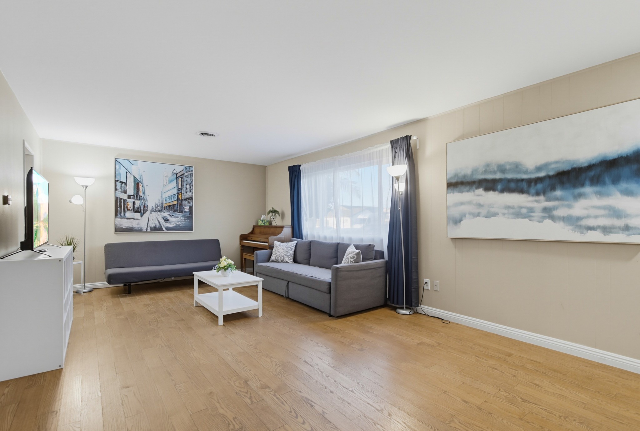 Virtual tour photo 22 of 84 for 4034 Epanow Ave