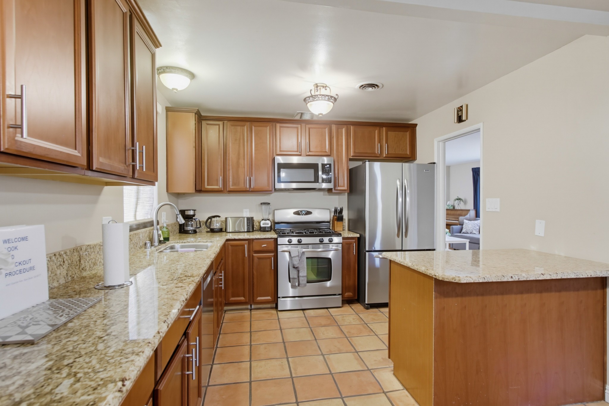 Virtual tour photo 30 of 84 for 4034 Epanow Ave