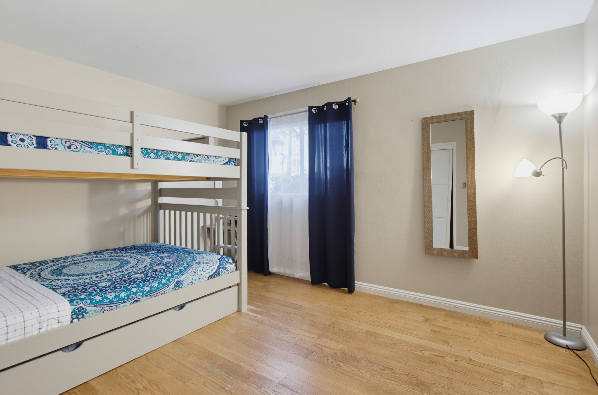Virtual tour photo 41 of 84 for 4034 Epanow Ave