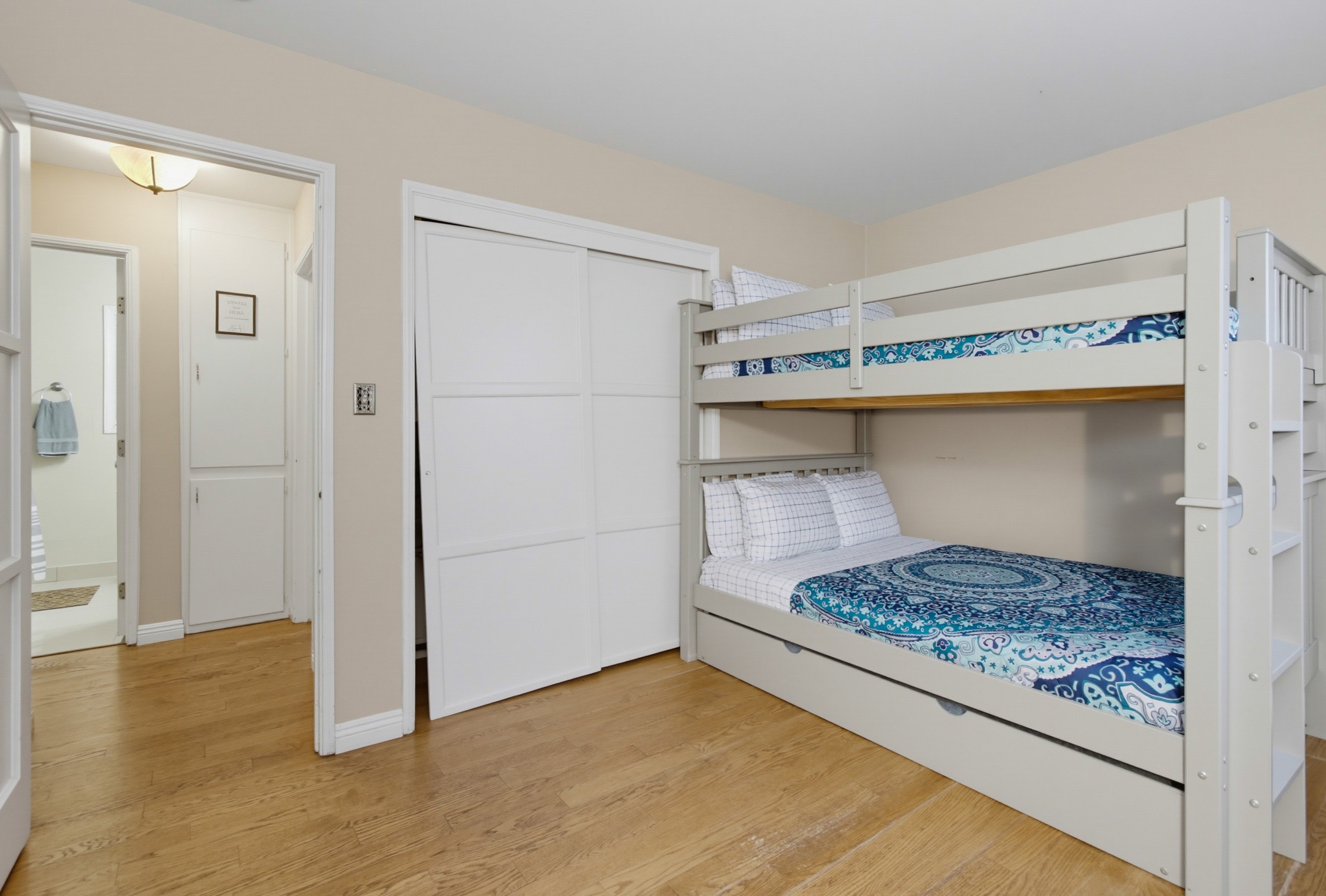 Virtual tour photo 42 of 84 for 4034 Epanow Ave