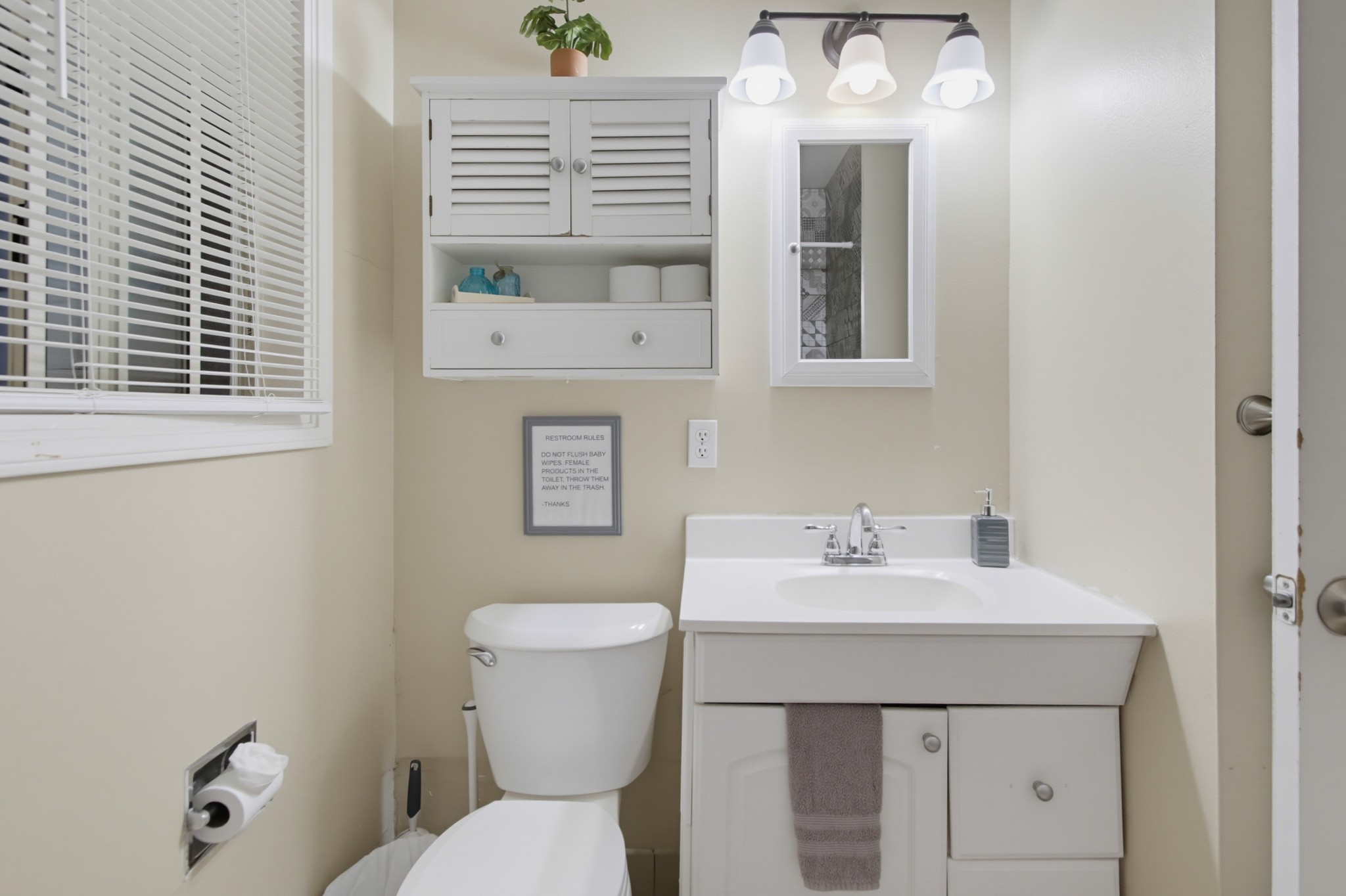 Virtual tour photo 58 of 84 for 4034 Epanow Ave